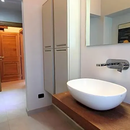 Claudia Tuscany Style Apartment