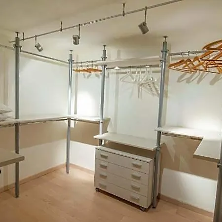 Claudia Tuscany Style Apartment